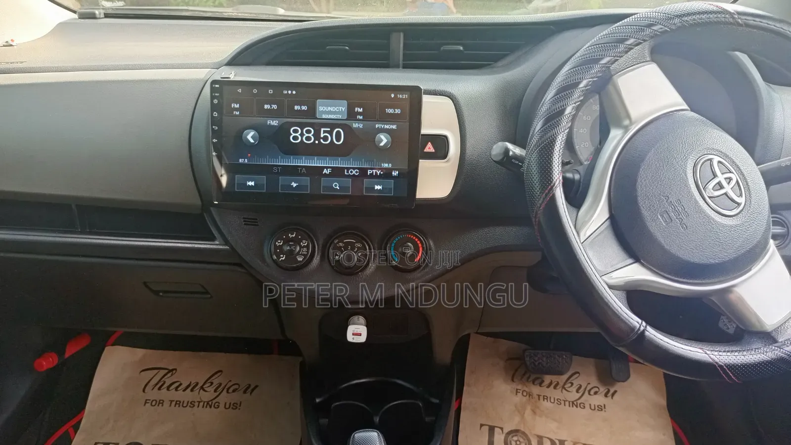 Toyota Vitz 2015 White