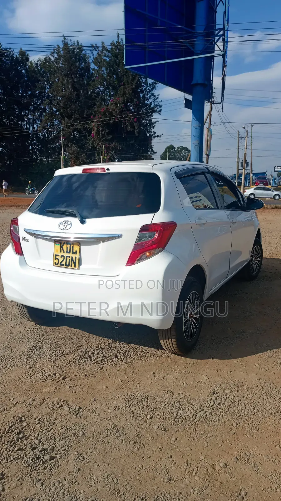 Toyota Vitz 2015 White