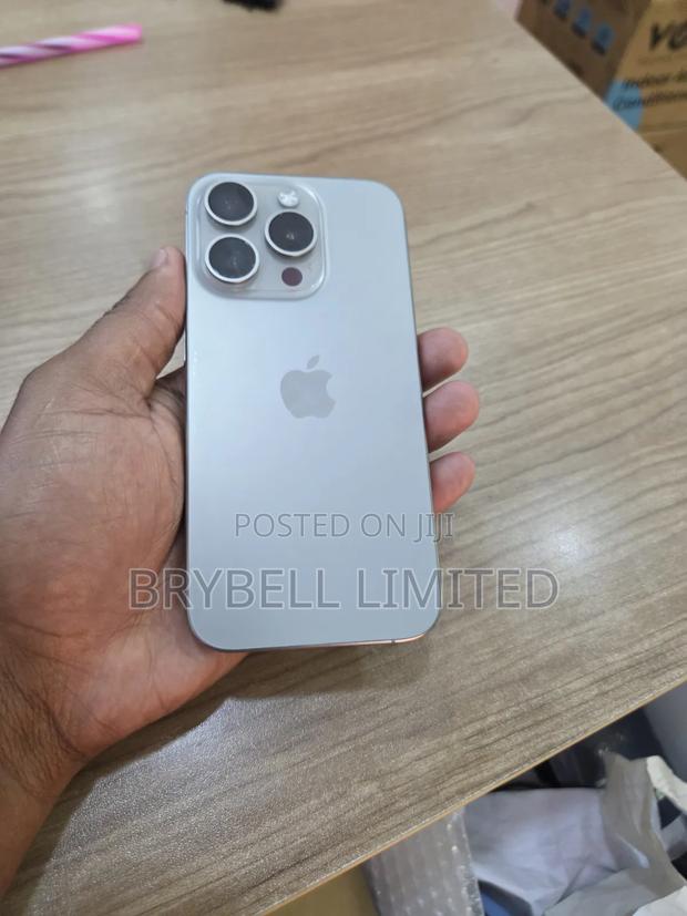 Apple iPhone 15 Pro 256 GB Gray