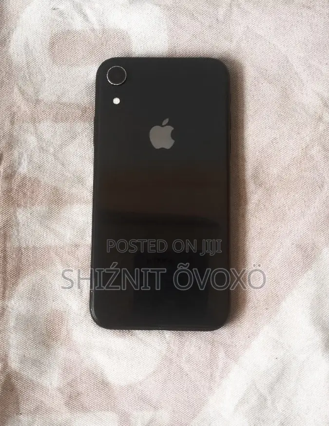Apple iPhone XR 64 GB Black