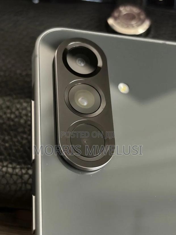 Samsung Galaxy A56 256 GB Black - thumbnail 4