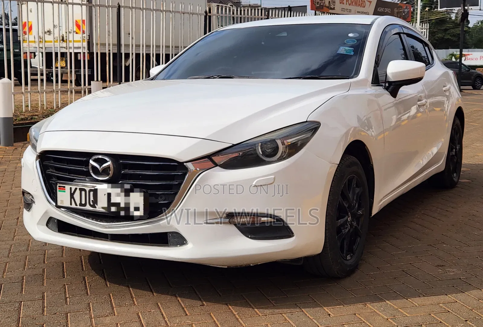 Mazda Axela 2017 White