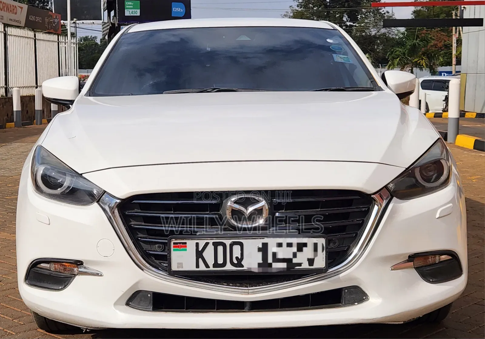 Mazda Axela 2017 White