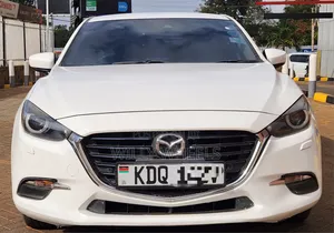 Mazda Axela 2017 White