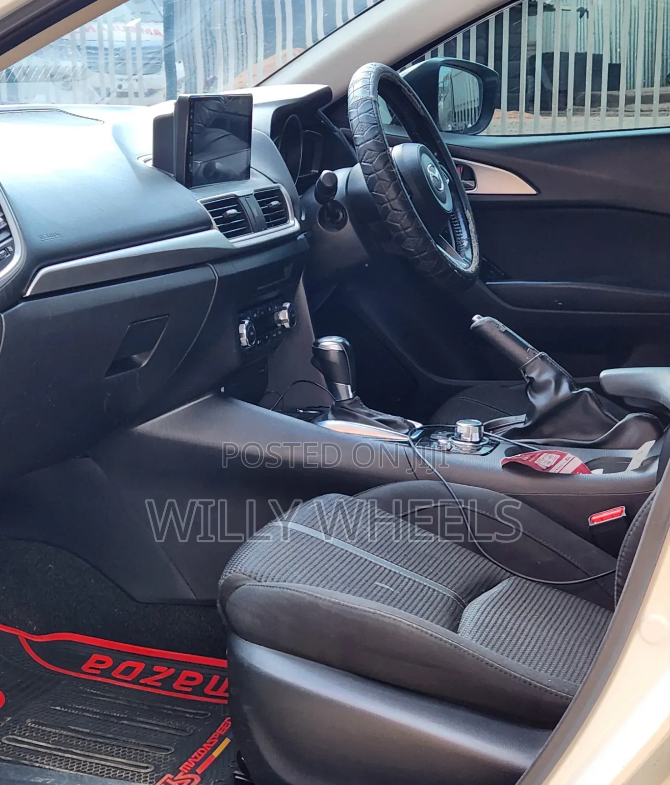 Mazda Axela 2017 White