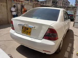 Toyota Corolla 2003 White