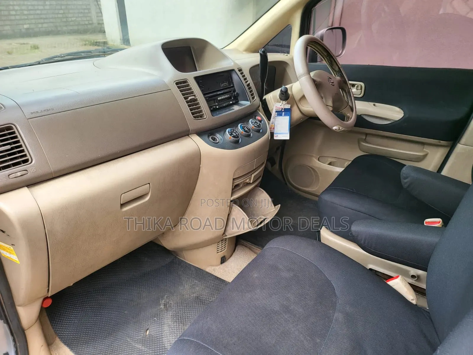 Nissan Serena 2005 Silver