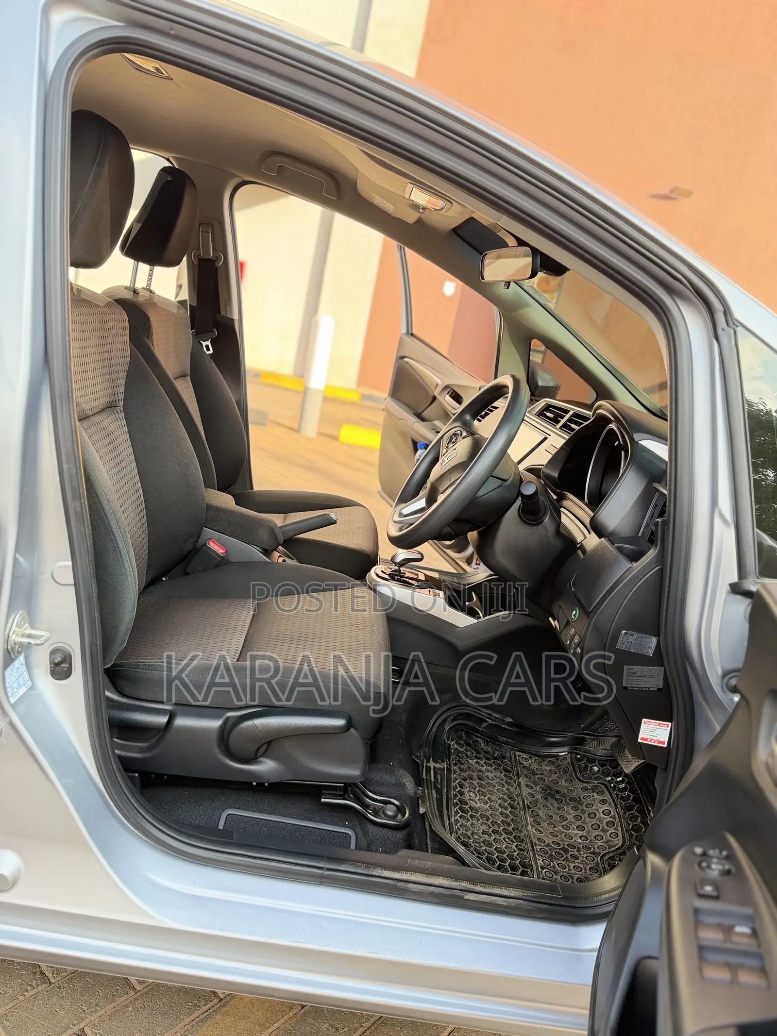 Honda Fit 2018 Silver