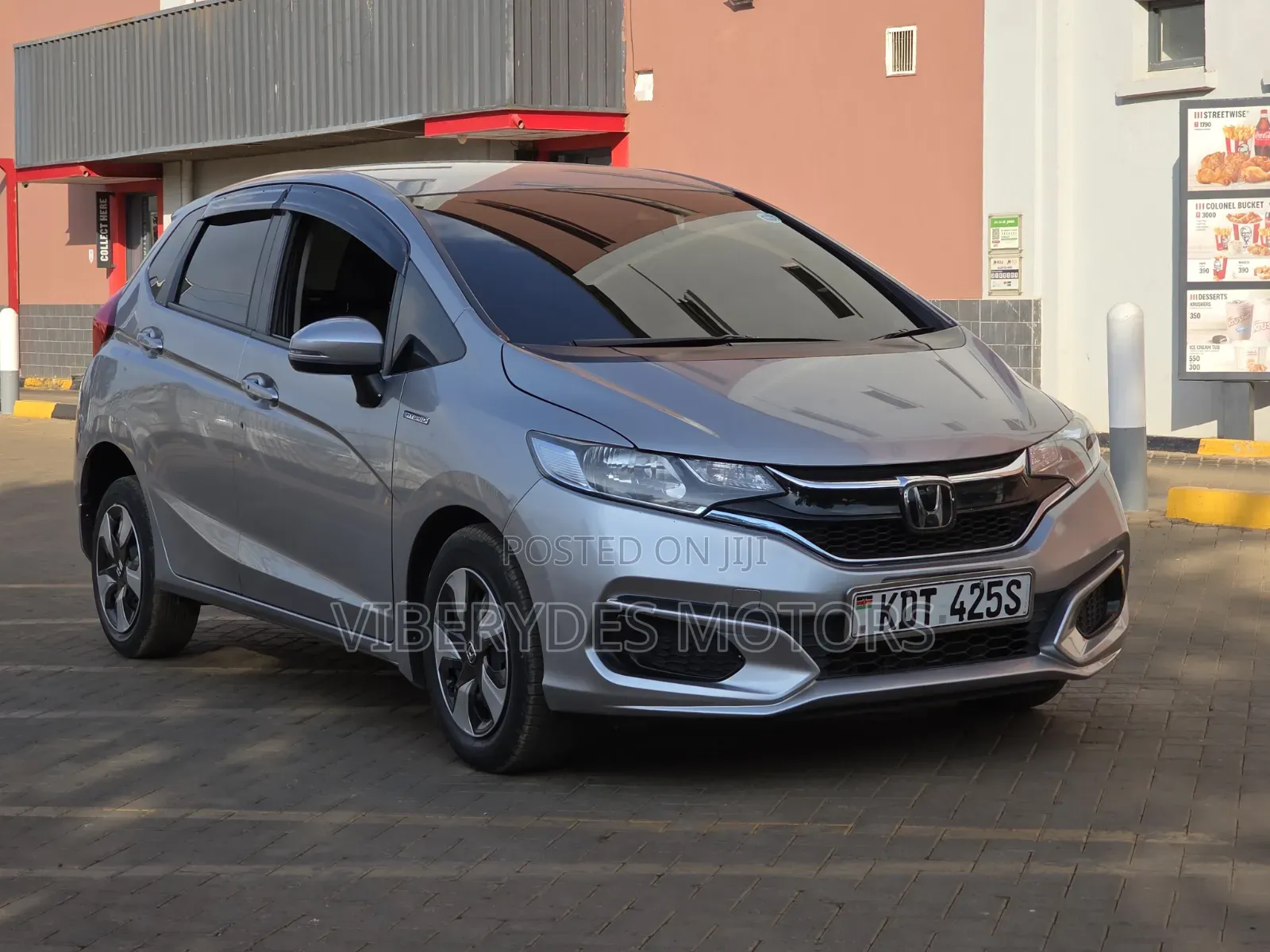 Honda Fit 2018 Silver