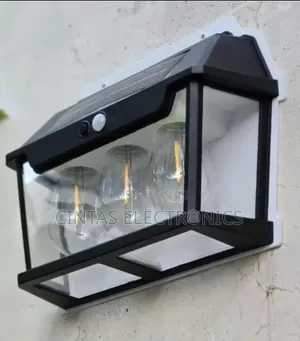 Solar Wall Tripole 3 Bulb LED Lamp Motion Sensor