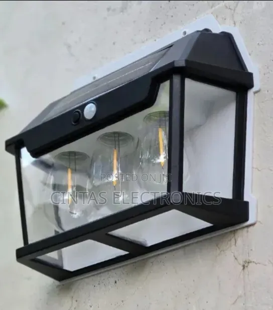 Solar Wall Tripole 3 Bulb LED Lamp Motion Sensor