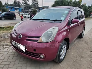 Nissan Note 2006 Purple