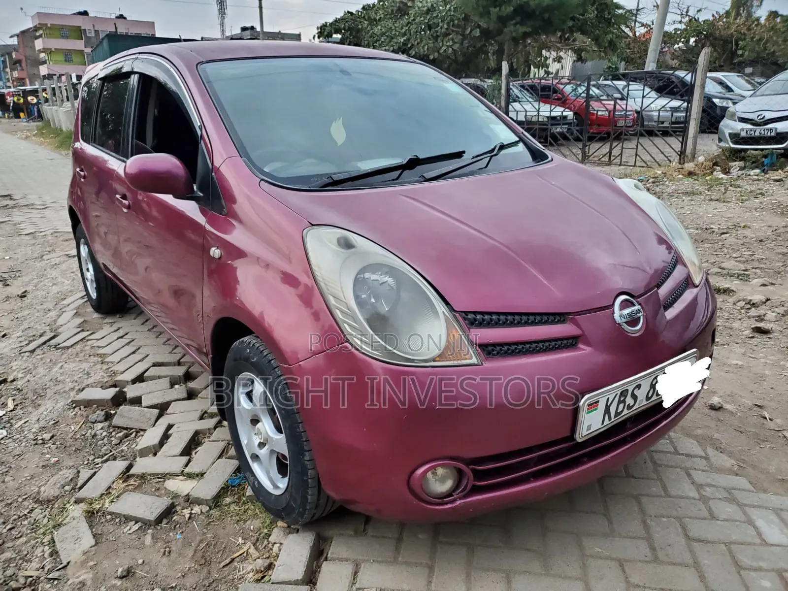 Nissan Note 2006 Purple