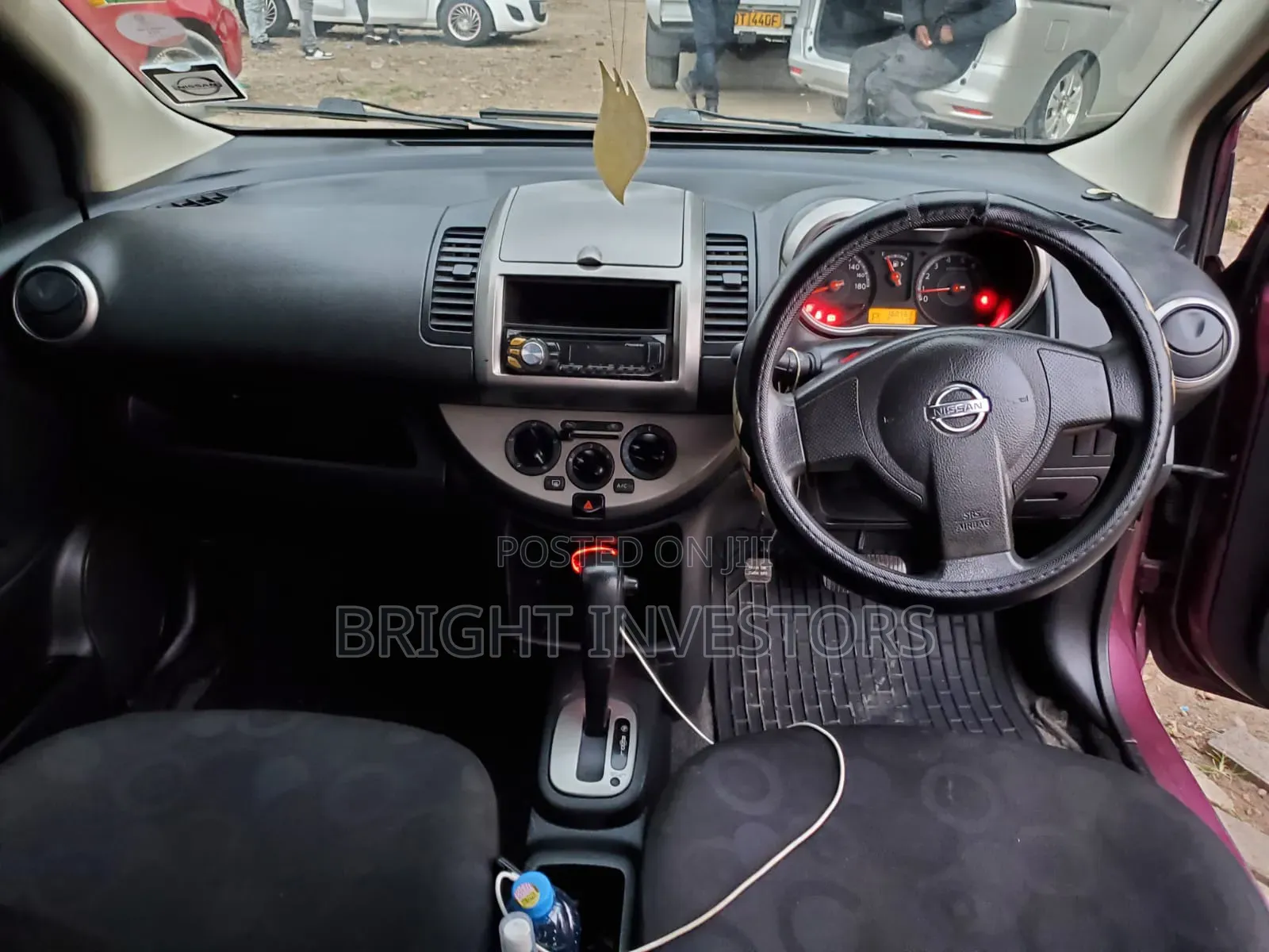 Nissan Note 2006 Purple