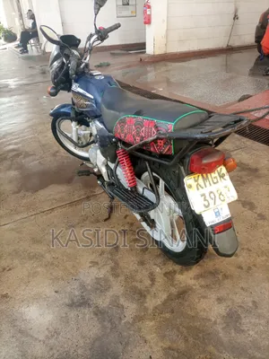 TVS HLX Plus ES 2024 Gold