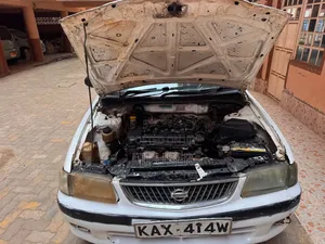 Nissan Civilian 2005 White