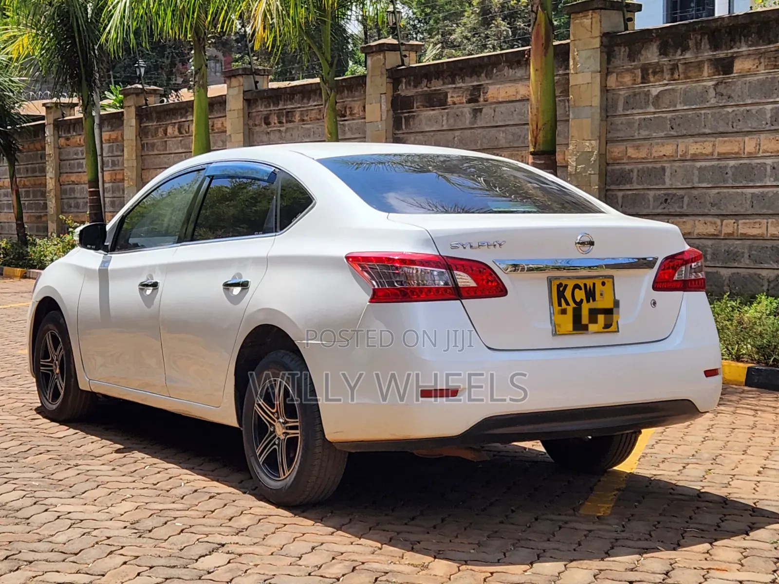 Nissan Sylphy 2012 White