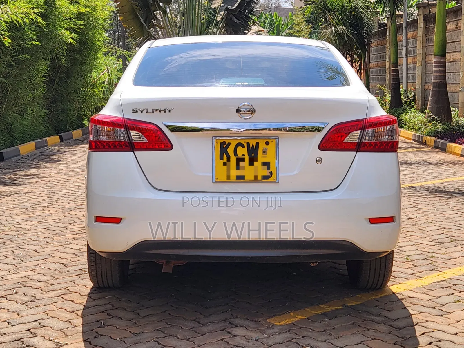 Nissan Sylphy 2012 White