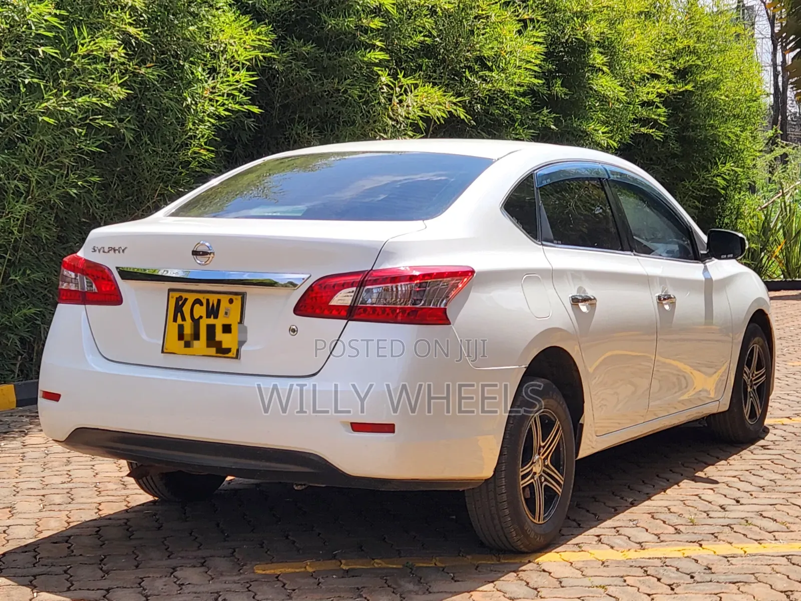 Nissan Sylphy 2012 White