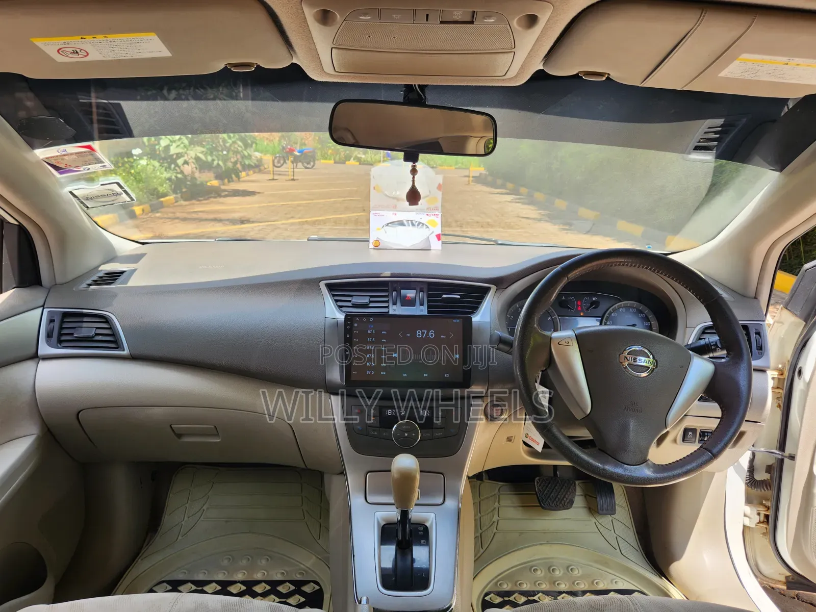 Nissan Sylphy 2012 White