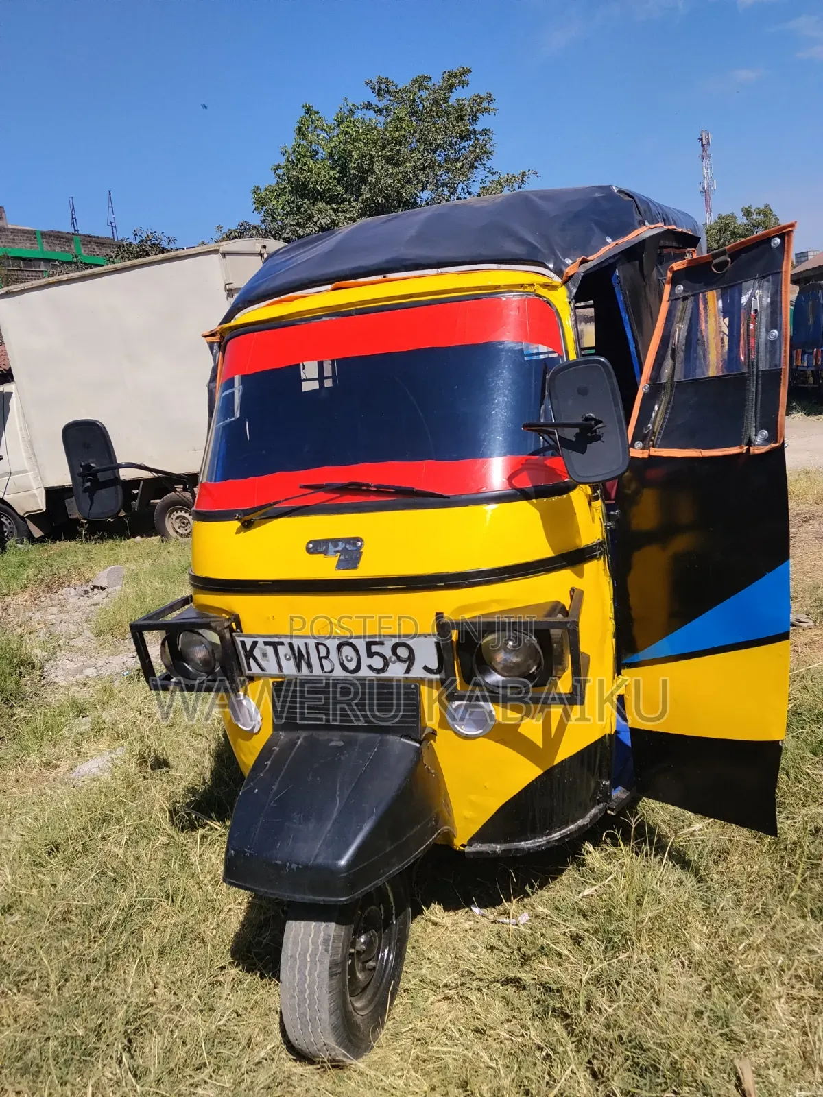 Piaggio Scooter 2021 Yellow