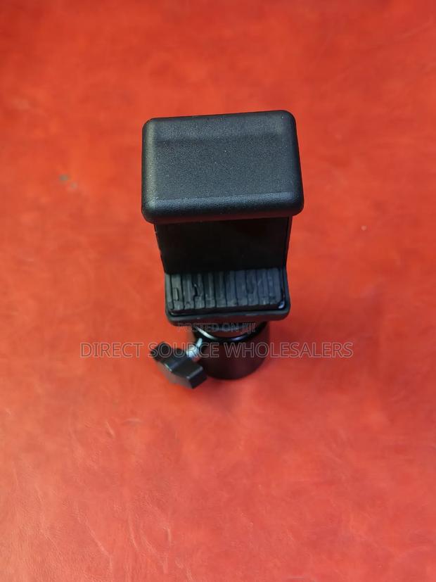 Adjustable Phone Tripod Mount Stand
Mobile Phone Holder - thumbnail 2