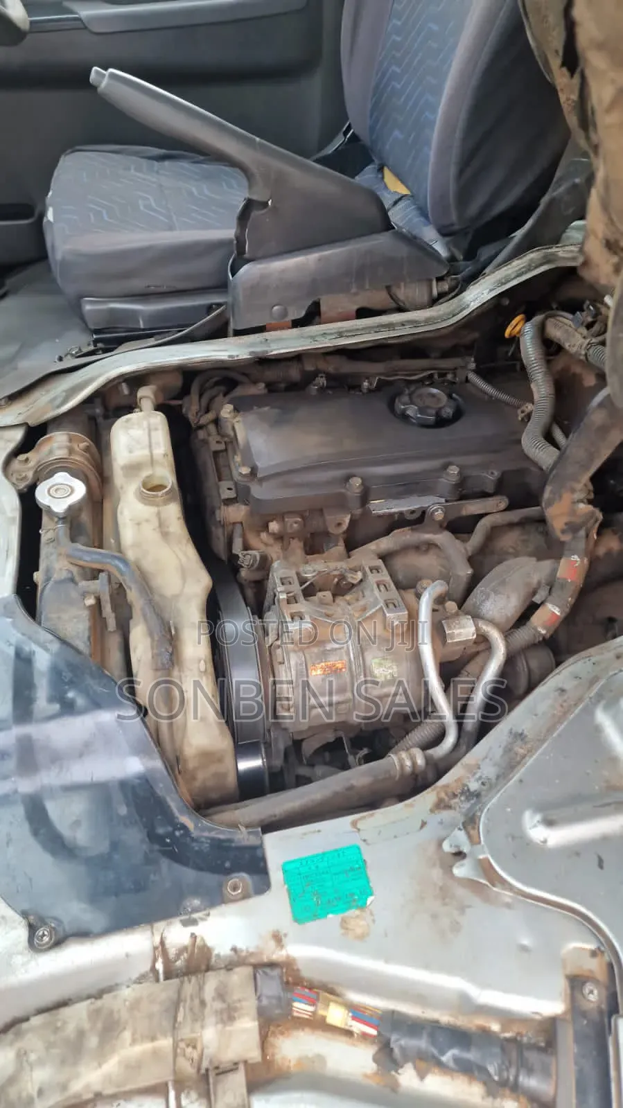 Nissan Caravan (Urvan) 2008 Silver