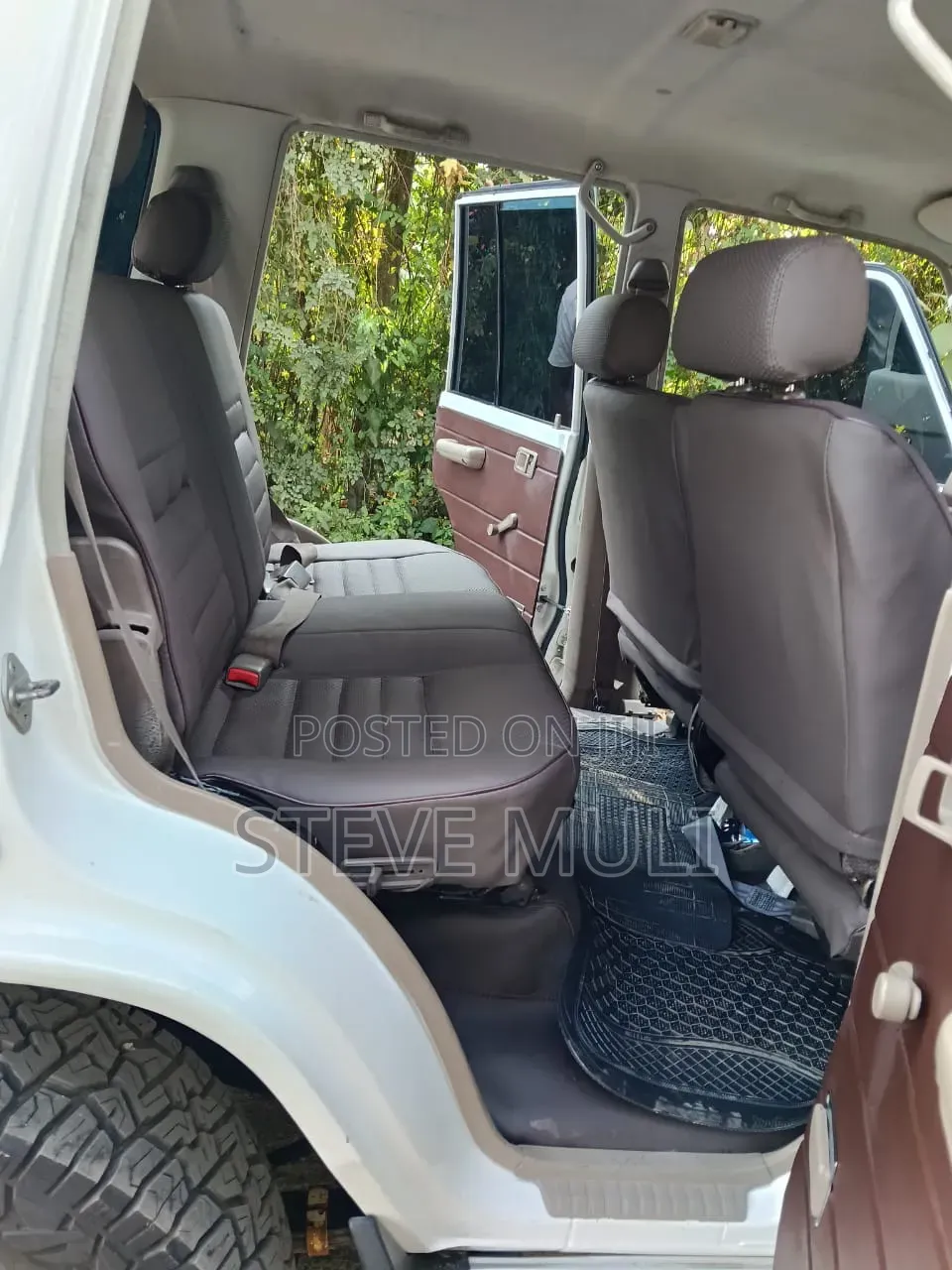 Toyota Land Cruiser 2012 White