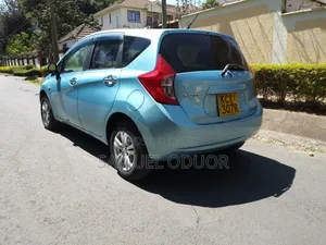 Nissan Note 2012 Blue