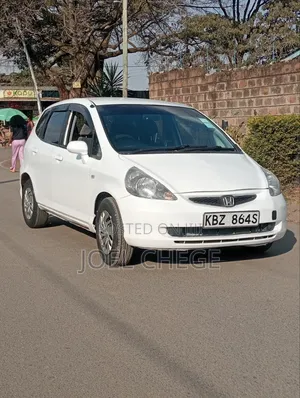 Honda Fit 2006 White