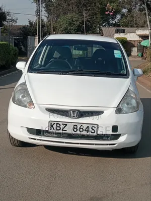Honda Fit 2006 White
