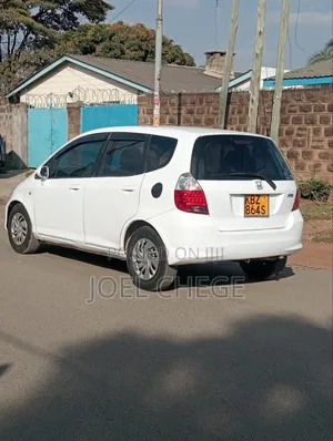 Honda Fit 2006 White