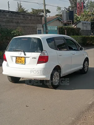 Honda Fit 2006 White