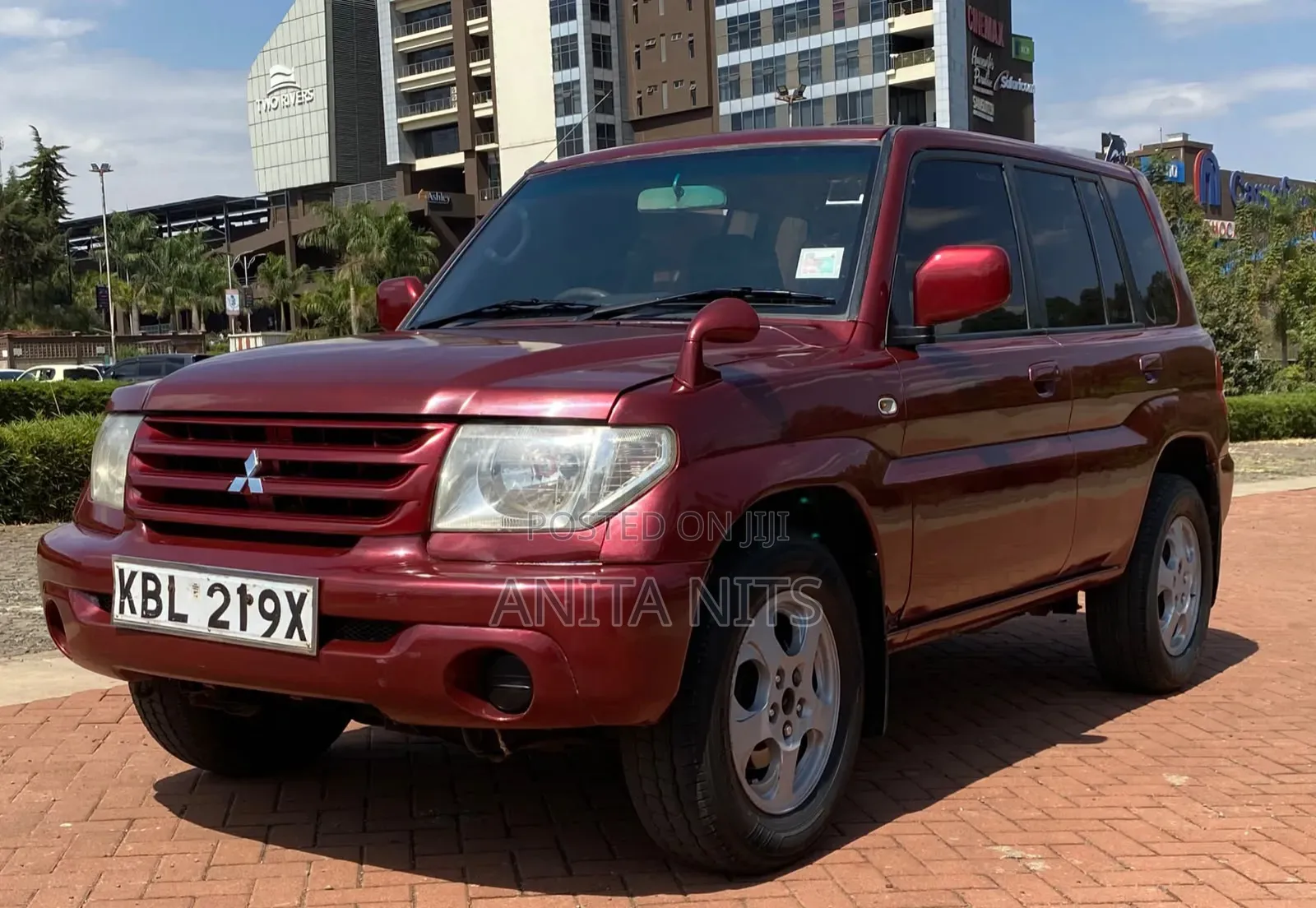 Mitsubishi Pajero 2003 Maroon