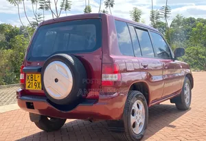 Mitsubishi Pajero 2003 Maroon