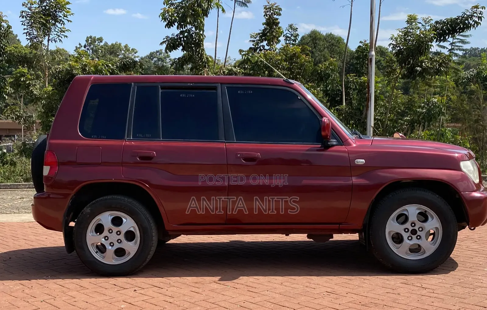 Mitsubishi Pajero 2003 Maroon
