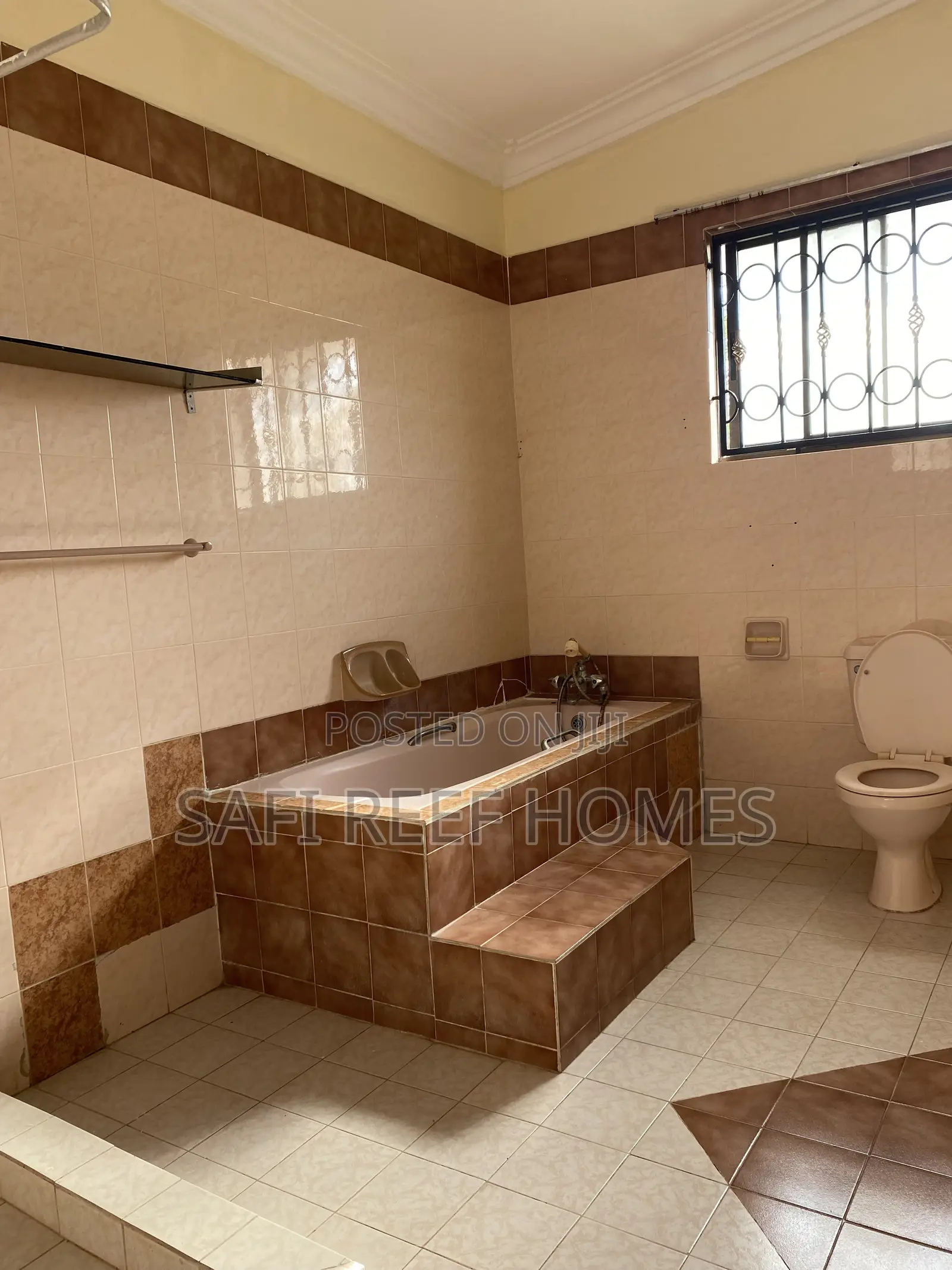 7-Bedroom Maisonette to Let – Nyali, City Mall Area, Mombasa