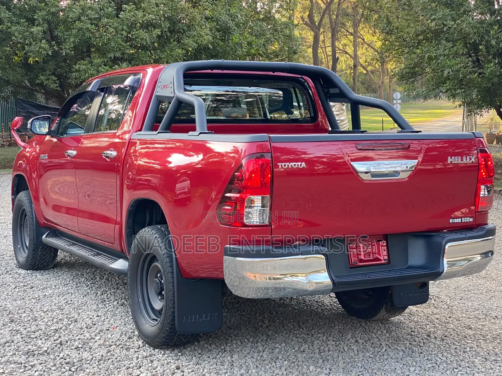 Toyota Hilux 2019 Maroon