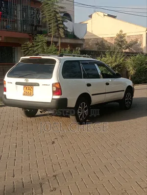 Toyota Corolla 2003 White