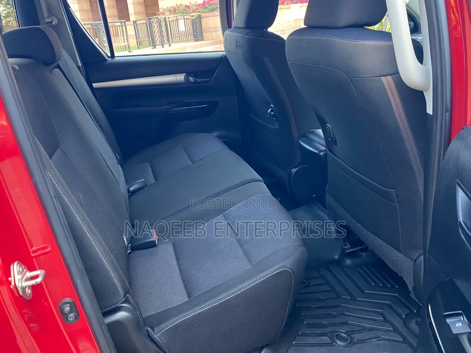 Toyota Hilux 2019 Maroon