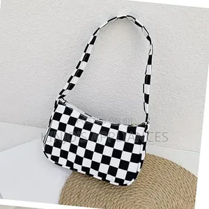 Shoulder Bag at 999