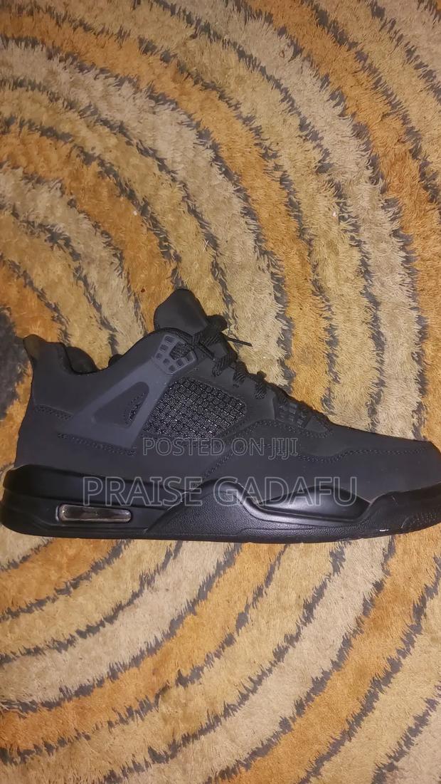 Jordan 4's