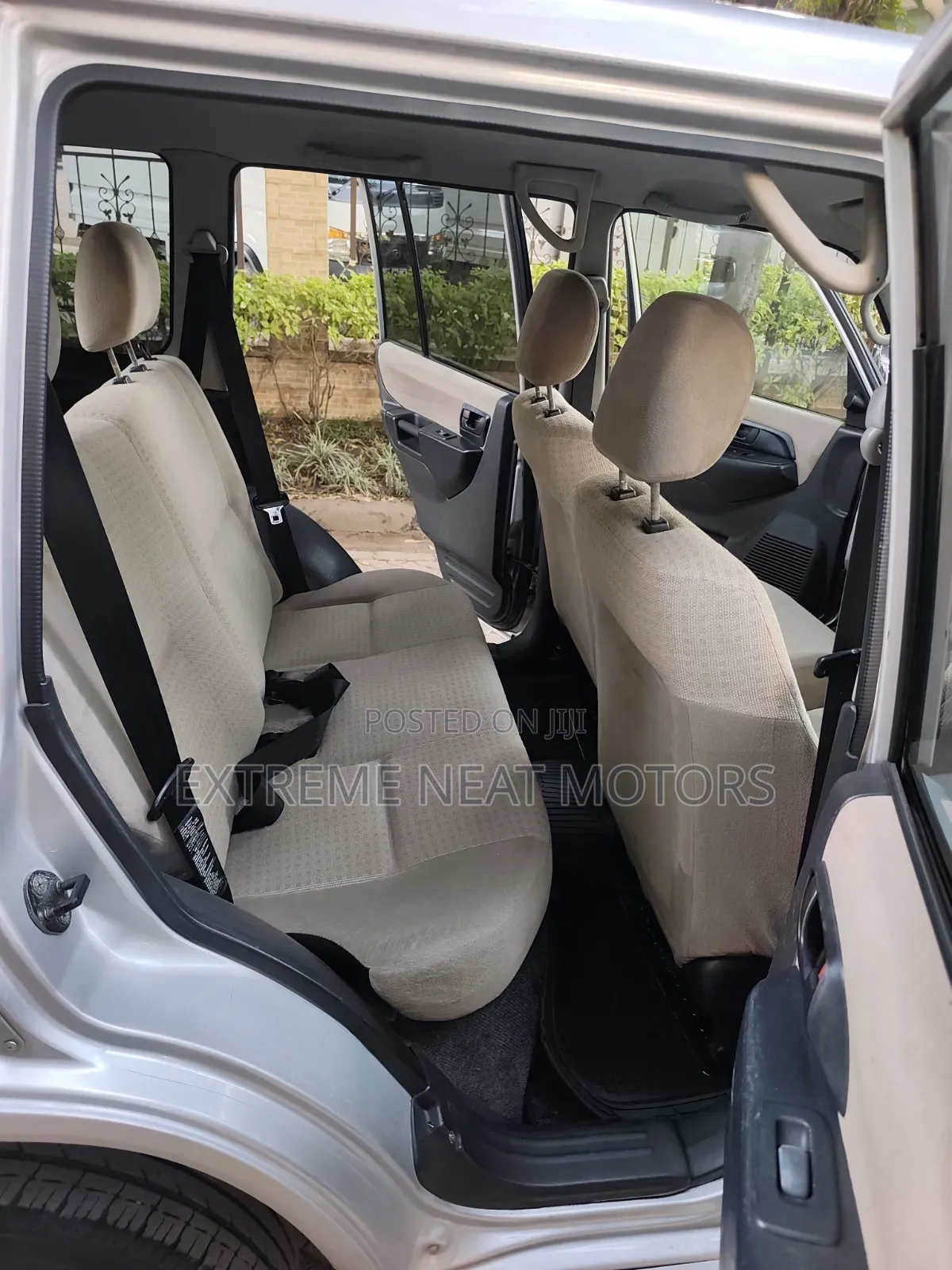 Mitsubishi Pajero IO 2004 Silver