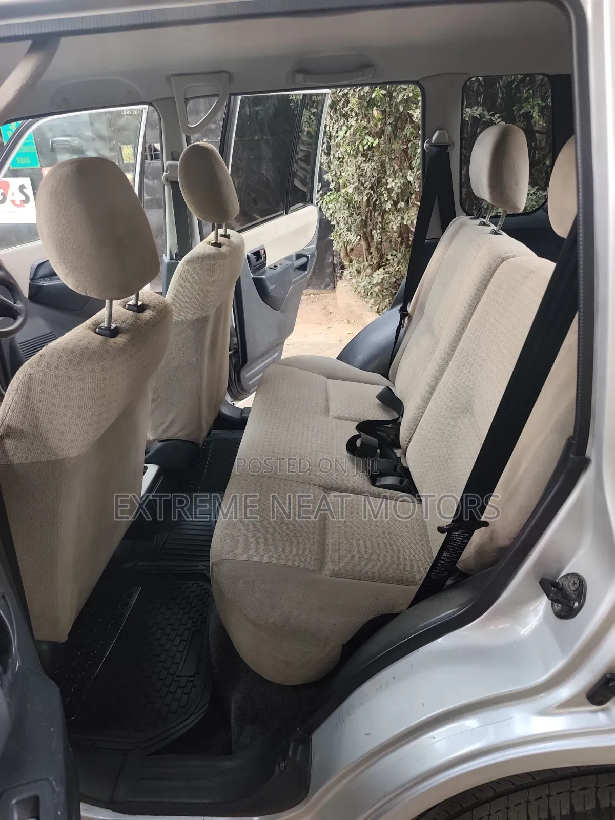 Mitsubishi Pajero IO 2004 Silver