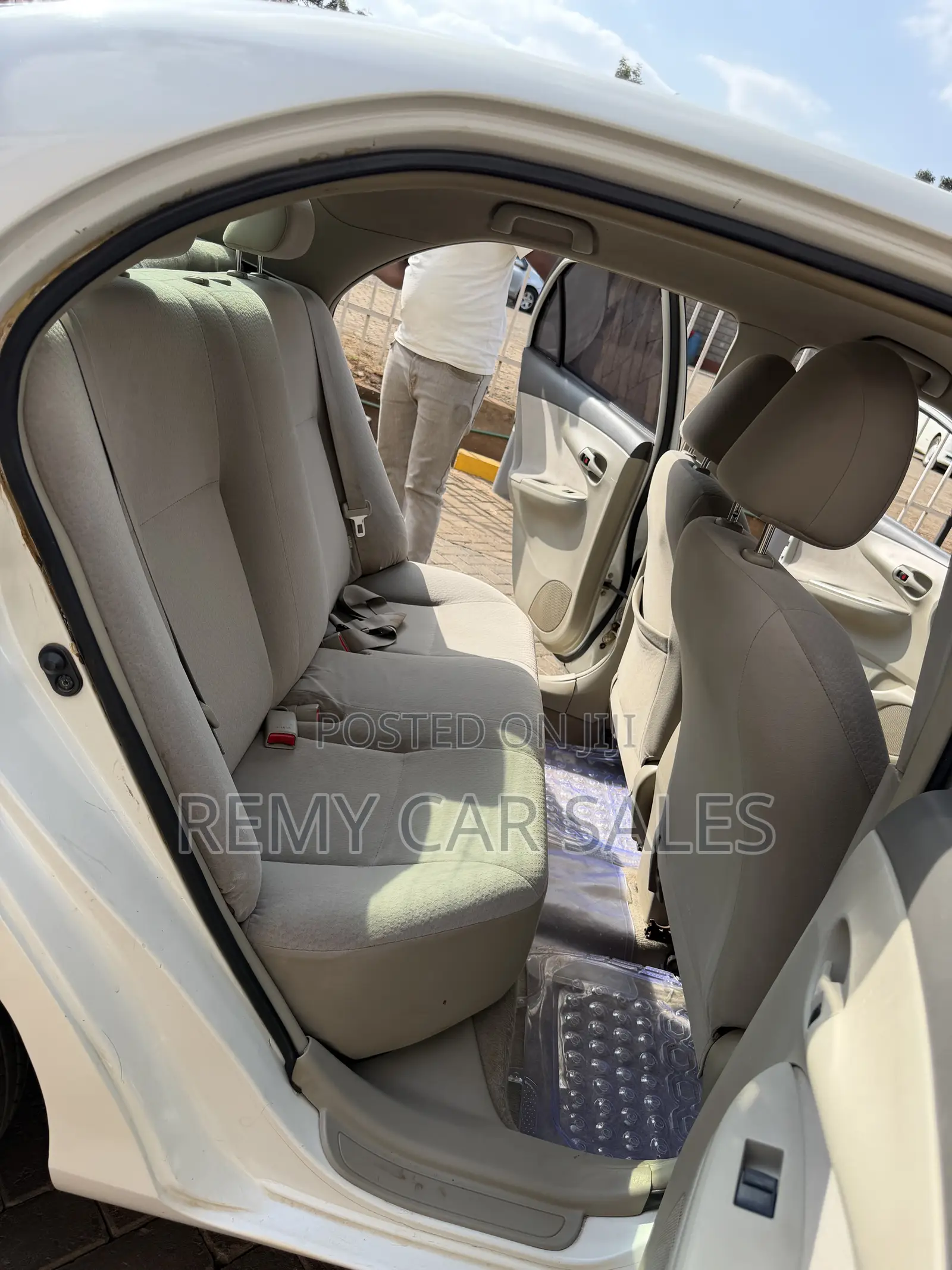 Toyota Axio 2010 White