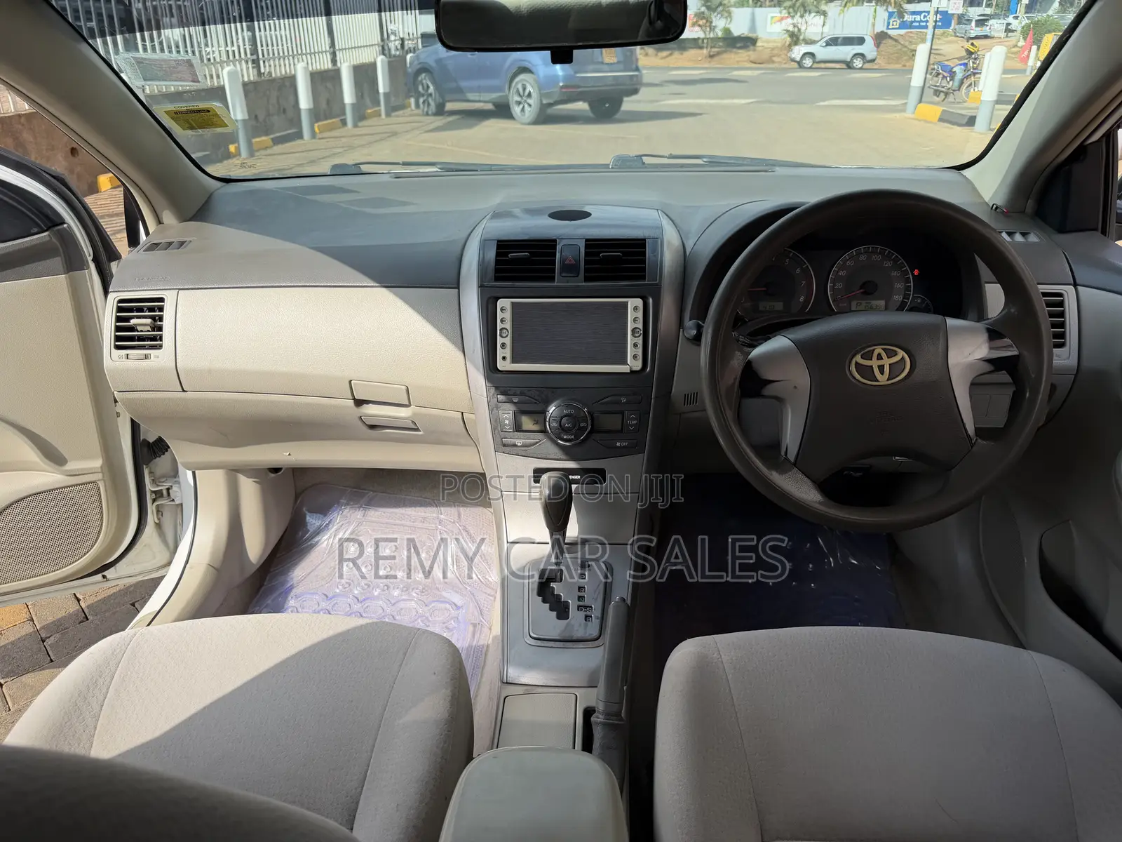 Toyota Axio 2010 White