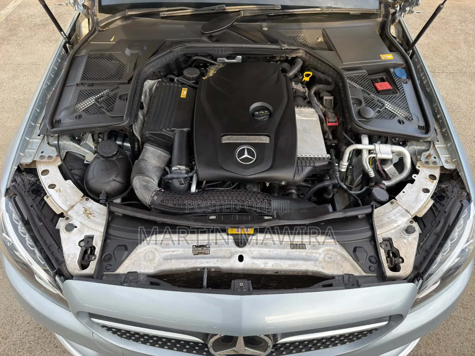 Mercedes-Benz C200 2015 Silver