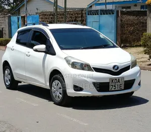 Toyota Vitz 2013 White
