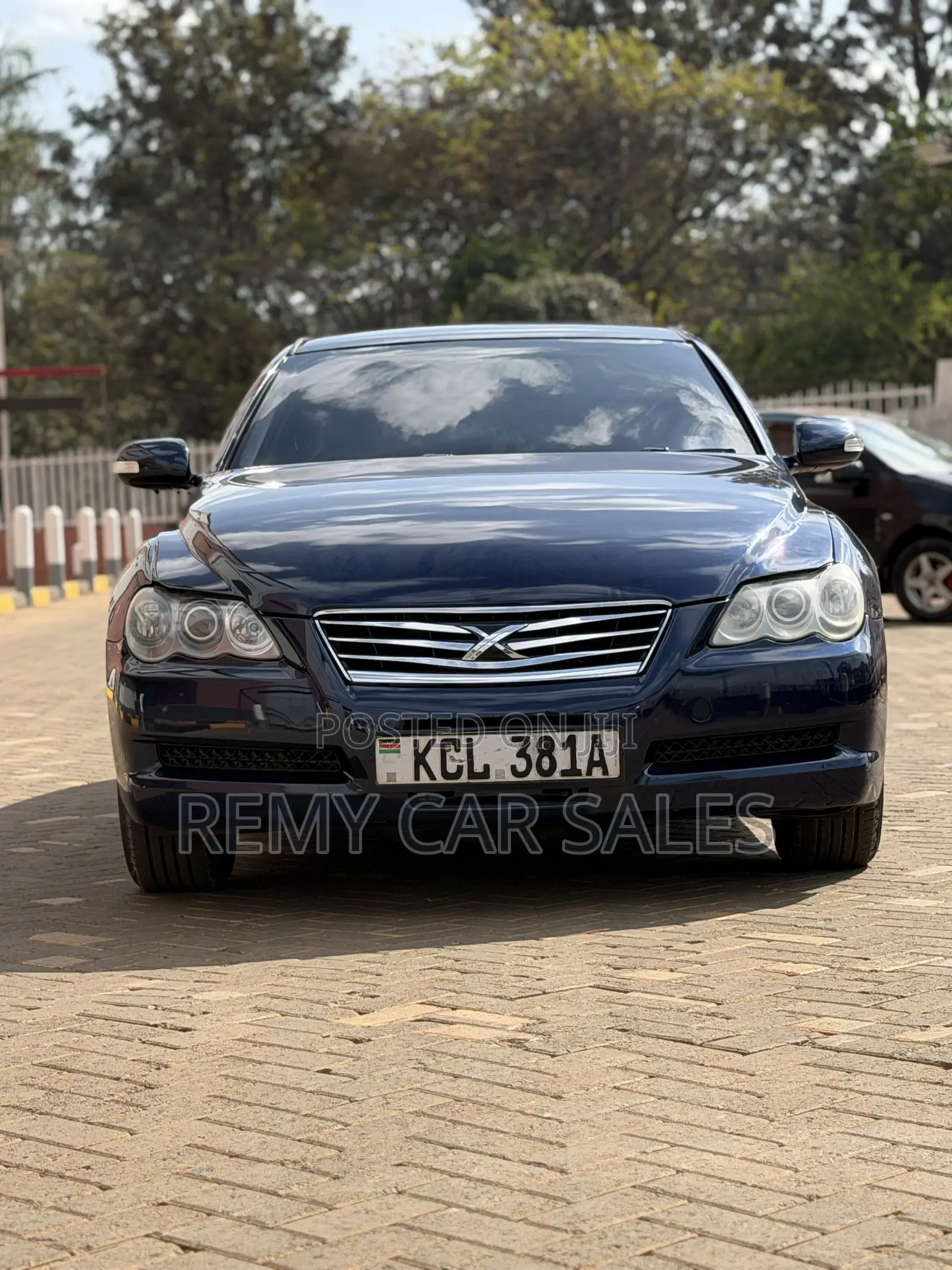 Toyota Mark X 2009 Blue