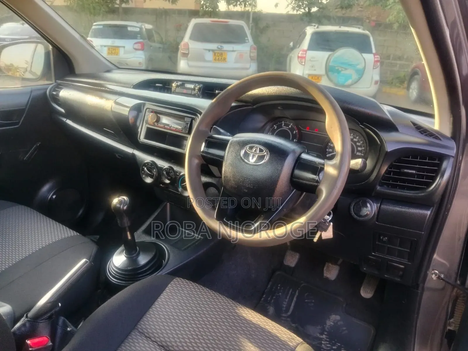 Toyota Hilux 2020 Gray